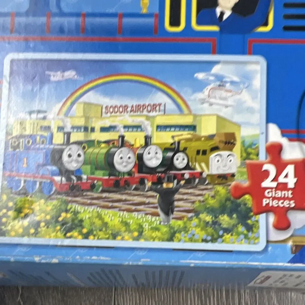 Ravensburger Thomas & Friends Calling All Engines 24 Piece Floor Puzzle 2007